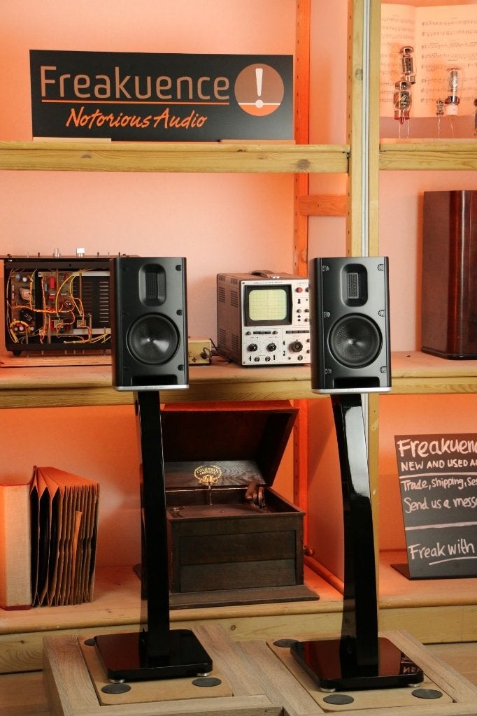 Scansonic MB1 B / MB1B op stands TRADE.INRUIL. Luisteren?, Ophalen of Verzenden, Zo goed als nieuw, 60 tot 120 watt
