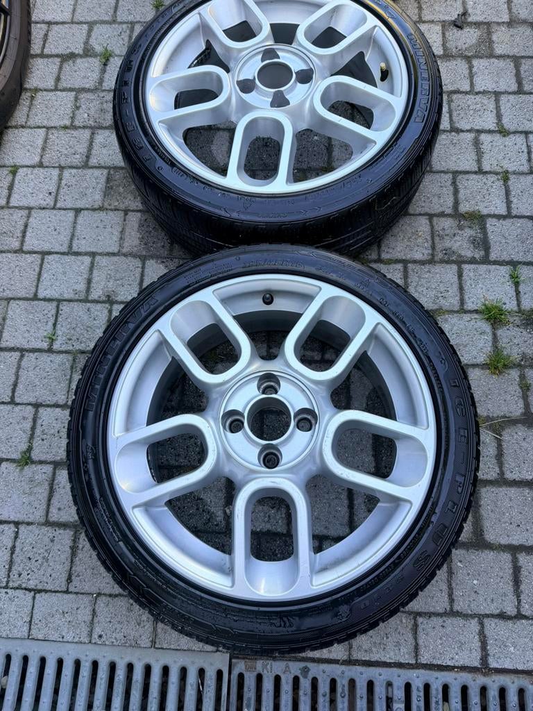 Set 4 alu velgen + winterbanden voor Fiat 500 / Abarth 500, Auto-onderdelen, Ophalen, Gebruikt, 16 inch, Winterbanden