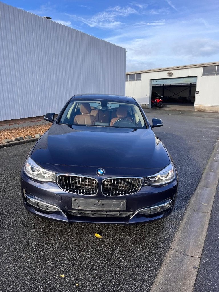 BMW 318d GT, Autos, Cuir, Achat, 5 portes, Automatique