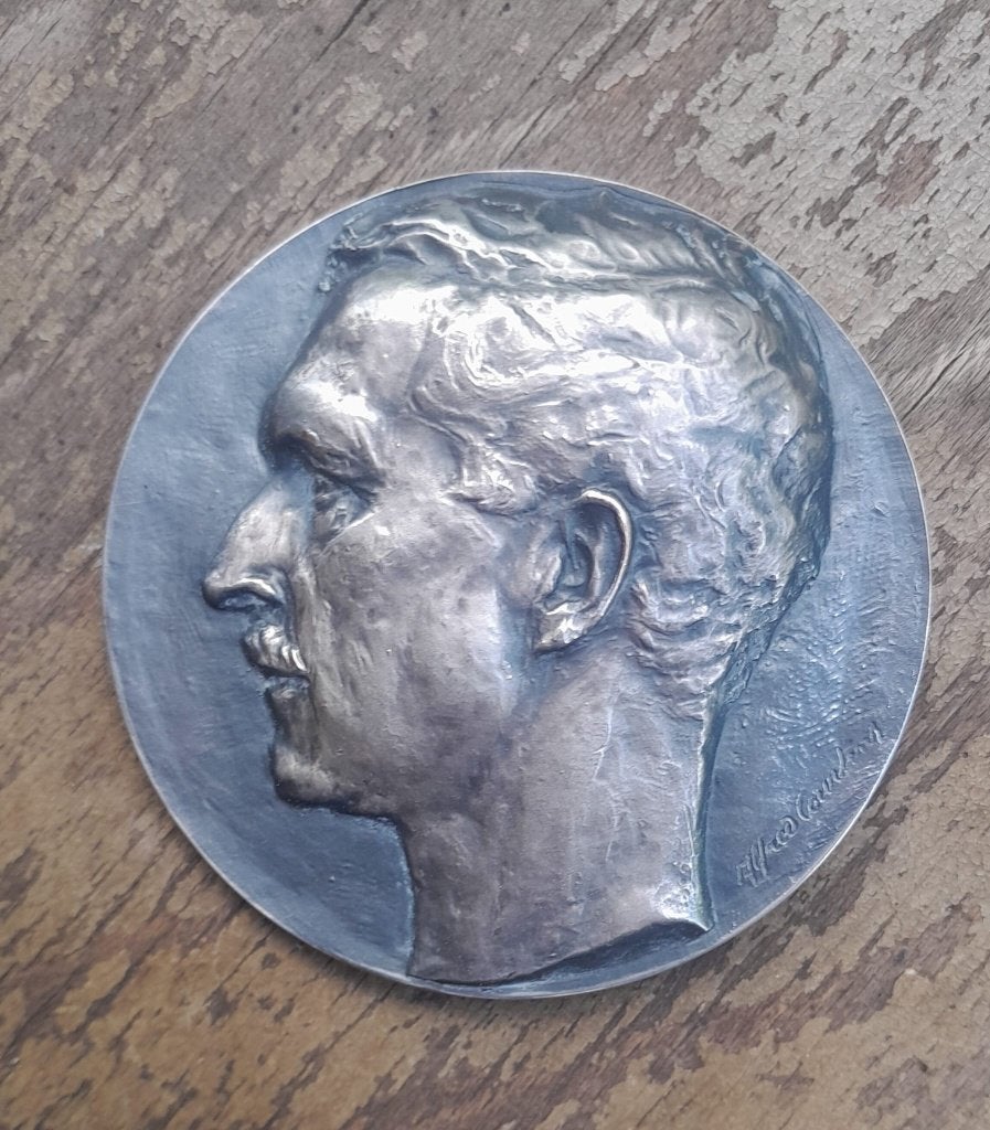 150 grammes d'argent, insigne., Enlèvement ou Envoi, Argent