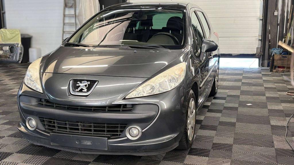 Peugeot 207 2008 benzine 113850km manueel, Gebruikt, Climate control, 4 cilinders, Bedrijf