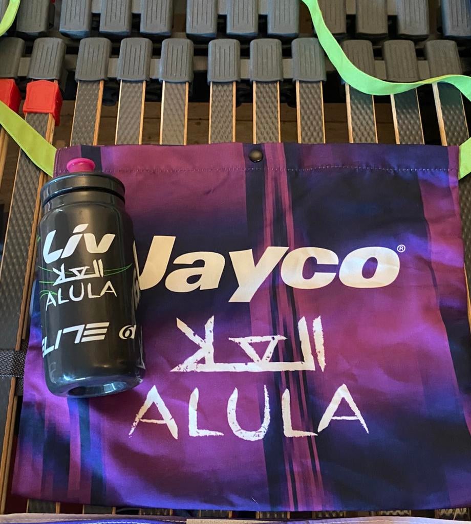 Bidon + tasje Jayco Alula, Ophalen, Zo goed als nieuw