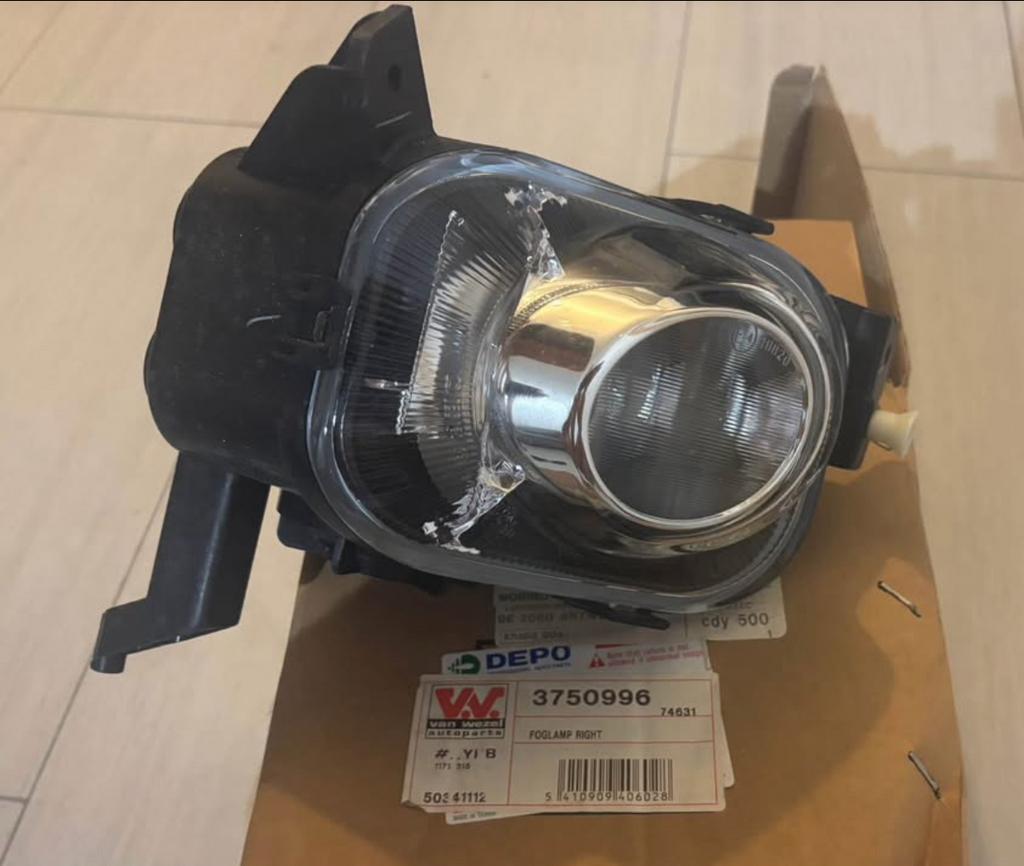 Phare anti-brouillard droit Corsa D neuf, Autos : Pièces & Accessoires, Éclairage, Enlèvement ou Envoi, Neuf, Opel