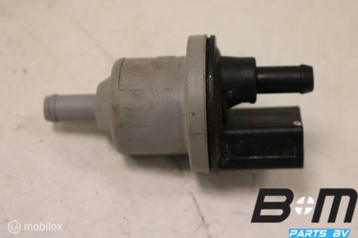 Magneetklep Audi A2 057133517B, Gebruikt