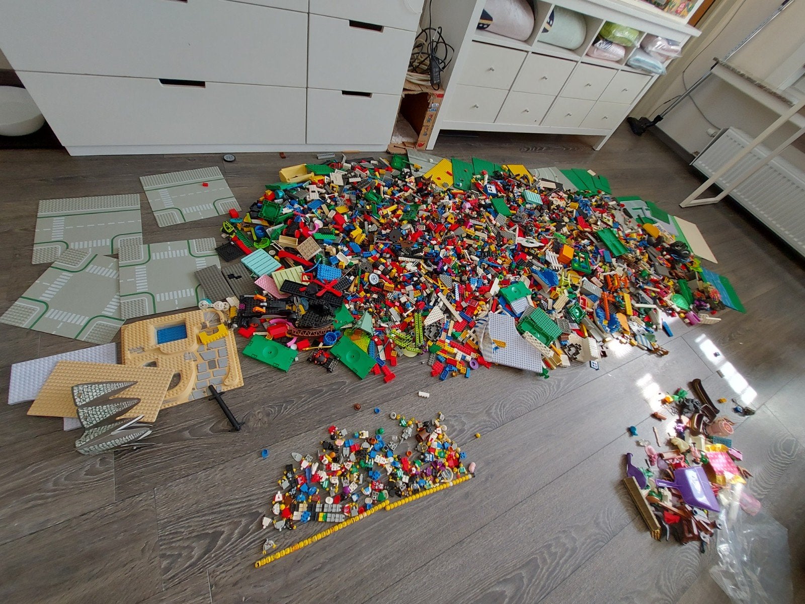 Partij lego ea niets apart, Ophalen