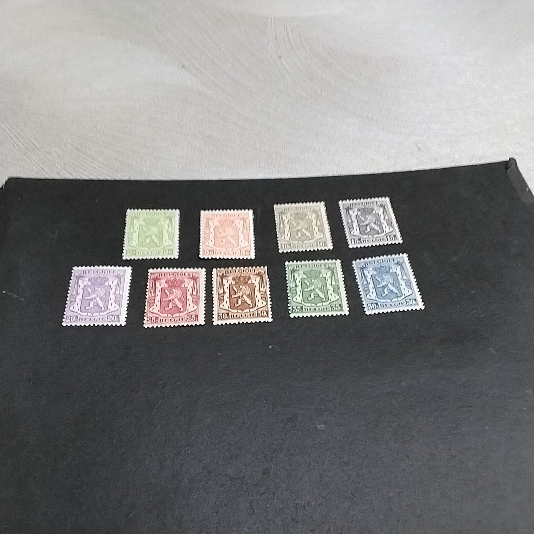 BELGIE 418A/426 scharnier met cote 1,75 €, Ophalen of Verzenden