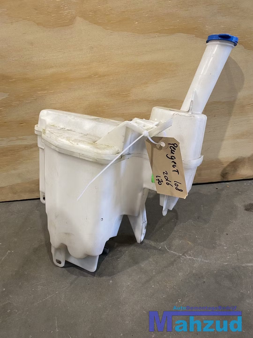 PEUGEOT 108 Ruitensproeiertank reservoir 2014+, Autos : Pièces & Accessoires, Taurusavenue 1
2132 LS  Hoofddorp, NL, Contact.group@renault.com