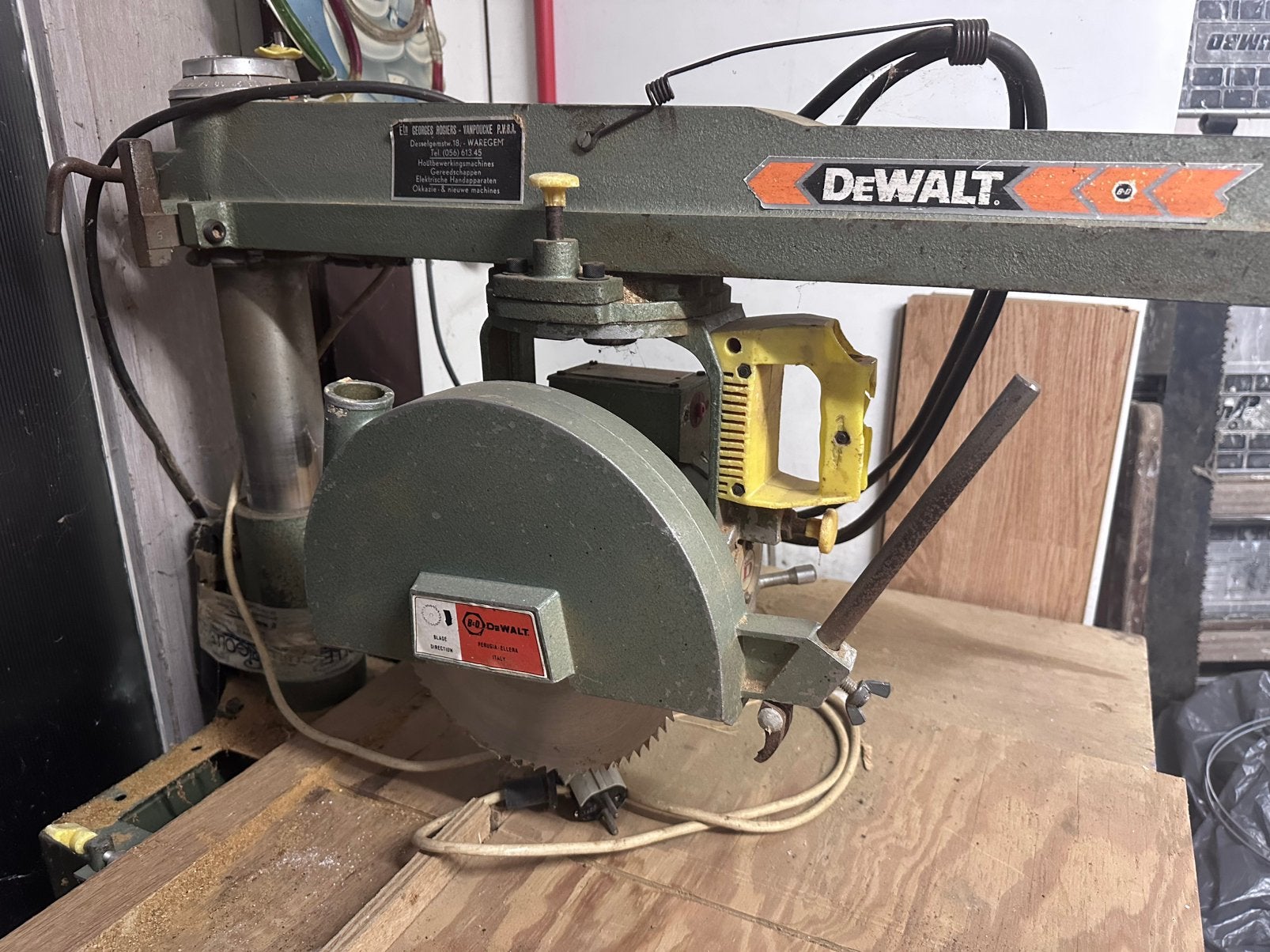 DeWALT afkortzaag, Doe-het-zelf en Bouw, Gereedschap | Freesmachines, Ophalen, Gebruikt