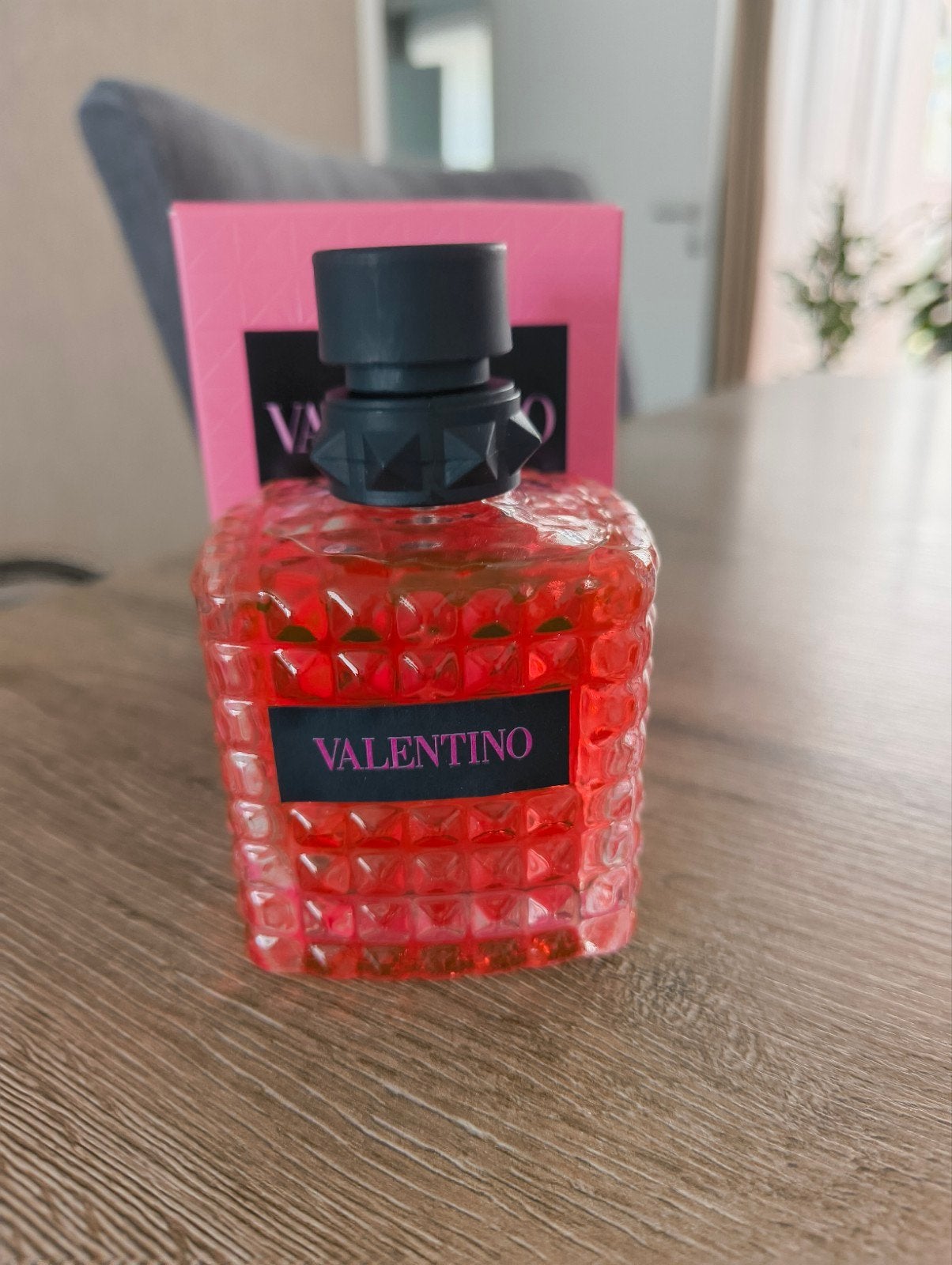 Damesparfum Valentino Donna, Bijoux, Sacs & Beauté, Beauté | Parfums, Enlèvement, Neuf