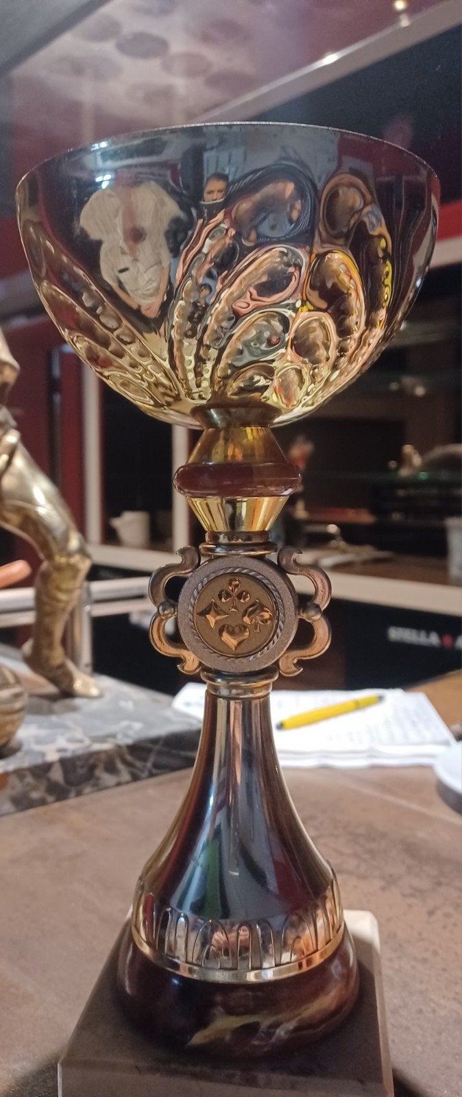 Kaarters trofee, Ophalen