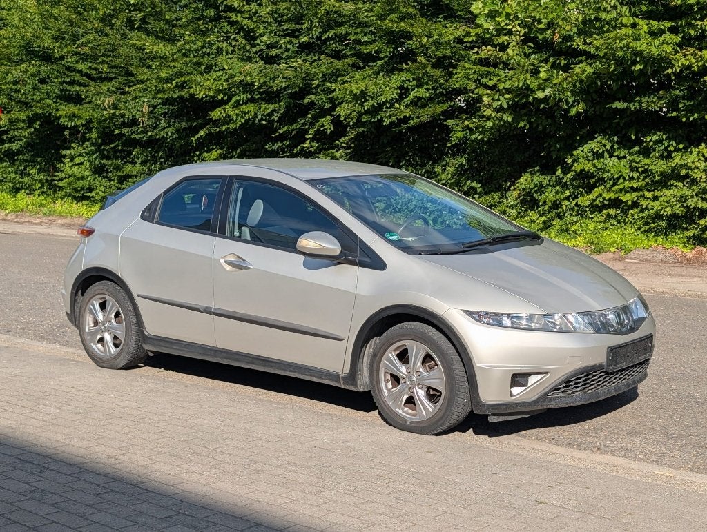 Honda Civic 1.4i - Airco - Capteurs park - Attelage remorque, Autos, Honda, Argent ou Gris, Achat, Entreprise, Electronic Stability Program (ESP)