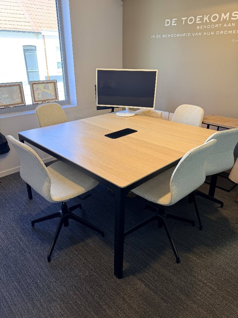 vergadertafel met 6 stoelen, Vergader- of Presentatieruimte, Ophalen, Gebruikt, Tafel