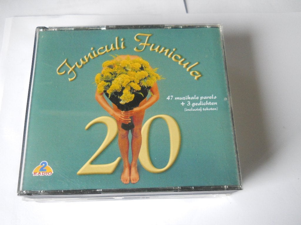 3 CD BOX - RADIO 2 - FUNICULI FUNICULA - vol 20, Cd's en Dvd's, Boxset, Wereldmuziek, Ophalen of Verzenden, Zo goed als nieuw