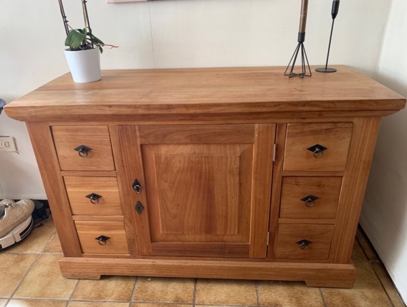 Dressoir kast vol eiken, Ophalen, Eikenhout