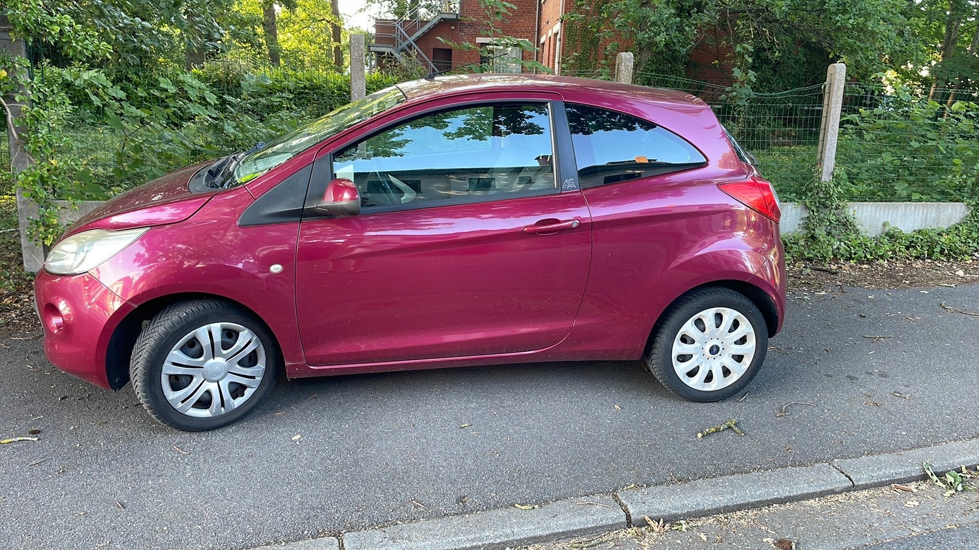 Ford Ka 1.2 essence, Rouge, Achat, Ka, Boîte manuelle