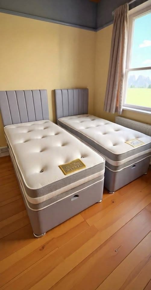 Bed met matras – moderne stijl, Verzenden, Nieuw, Tweepersoons, Crème