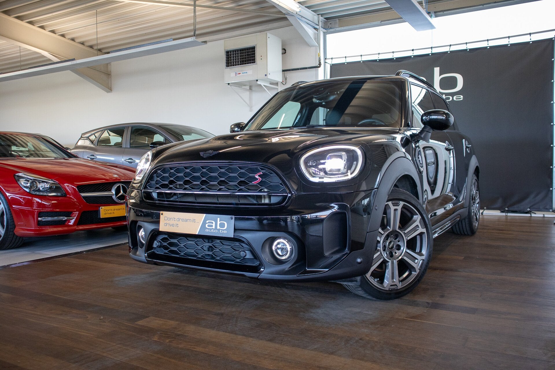 MINI Cooper S Countryman LEDER, TREKHAAK, SPORTSTOELEN, CAR, Auto's, 1998 cc, Zwart, 0 kg, https://public.car-pass.be/vhr/58e70033-1416-4139-ab5b-aacd30192be1