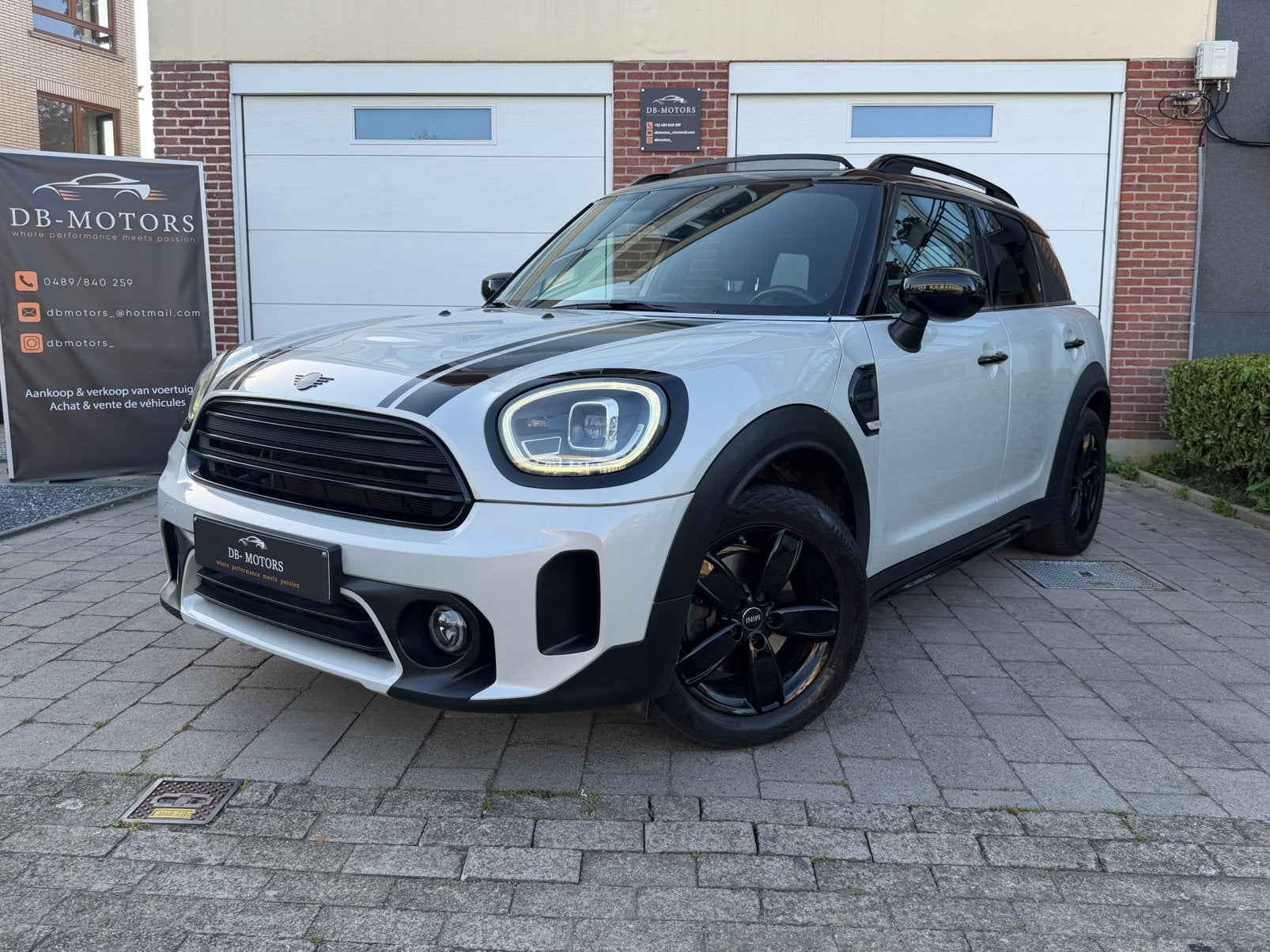 Mini Countryman 1.5i 05/2021 106.000km (136pk), Auto's, Mini, Automaat, Euro 6, Countryman, Zwart