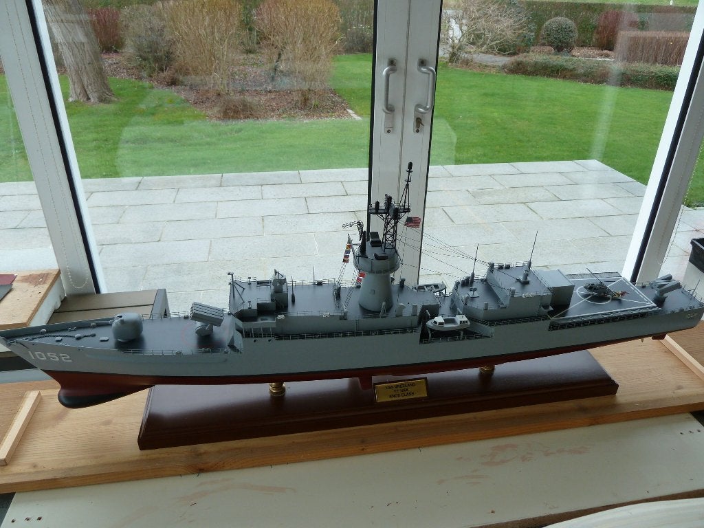F.1052 USS Knox-1/96, Hobby & Loisirs créatifs, Modélisme | Bateaux & Navires, Enlèvement, Neuf, 1:50 à 1:200, Autres marques