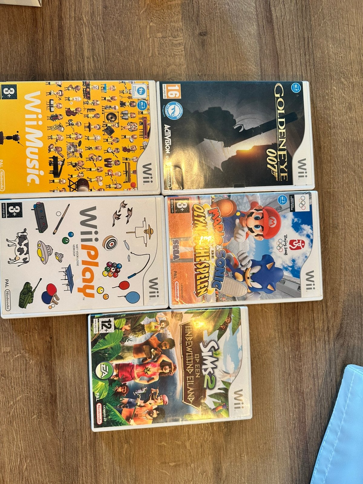 Nintendo wii spellen, Ophalen, Zo goed als nieuw