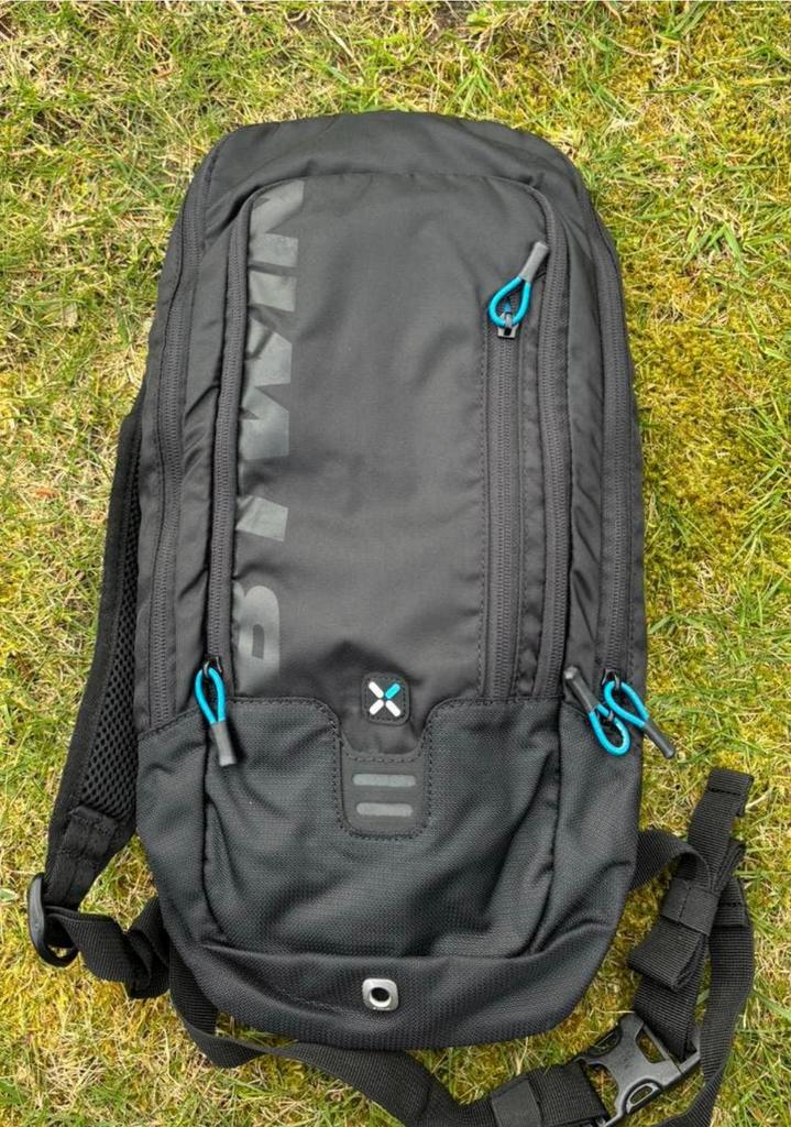 Nieuwe hydratatierugzak 6L met 2L waterzak, Ophalen, Nieuw