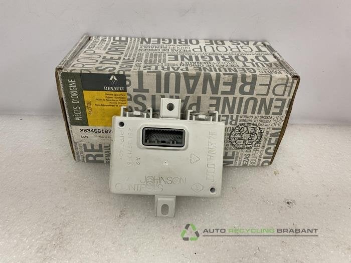 Module radio d'un Renault Megane, -, 3 mois de garantie, Utilisé, -