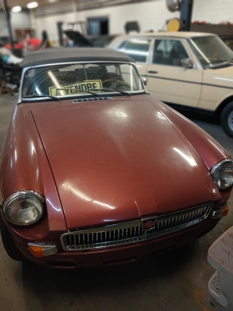 Mg . Mgb . 1,8 l , 105 ch . Anne 1978 . Restore complet, Enlèvement