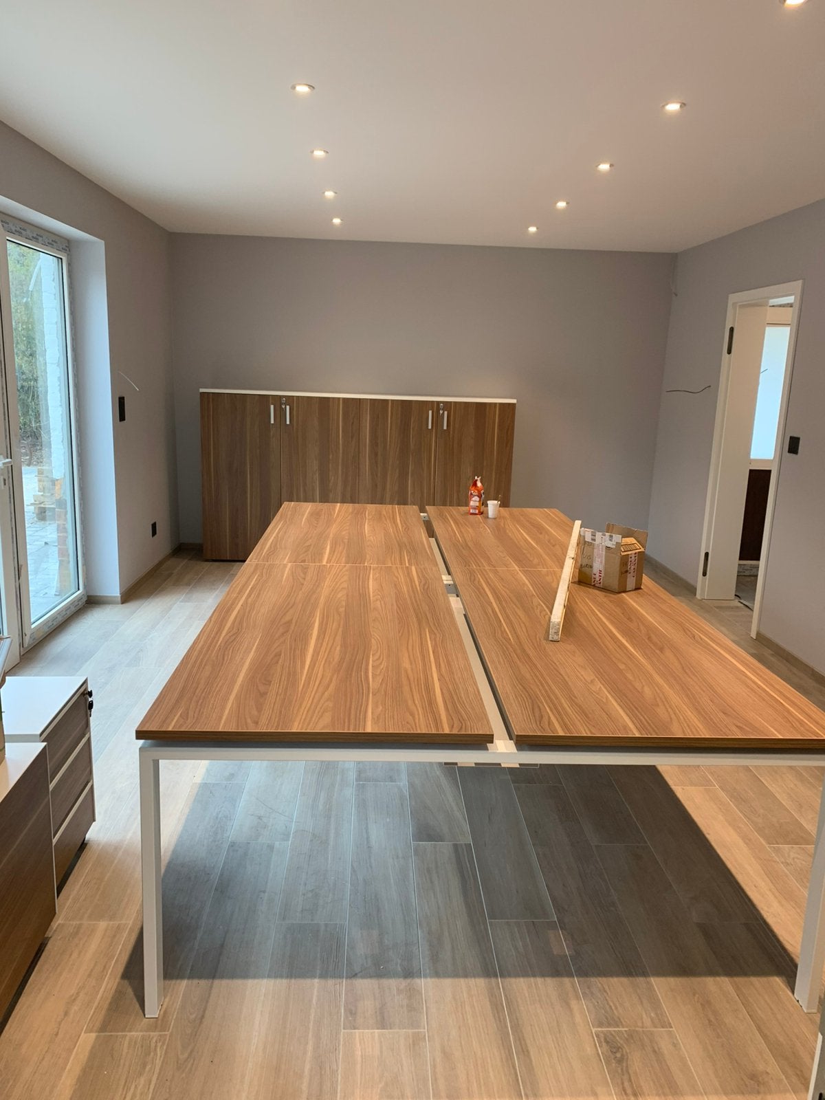 Ensemble de 4 bureaux, Maison & Meubles, Ameublement | Revêtements de sol, Enlèvement, Comme neuf