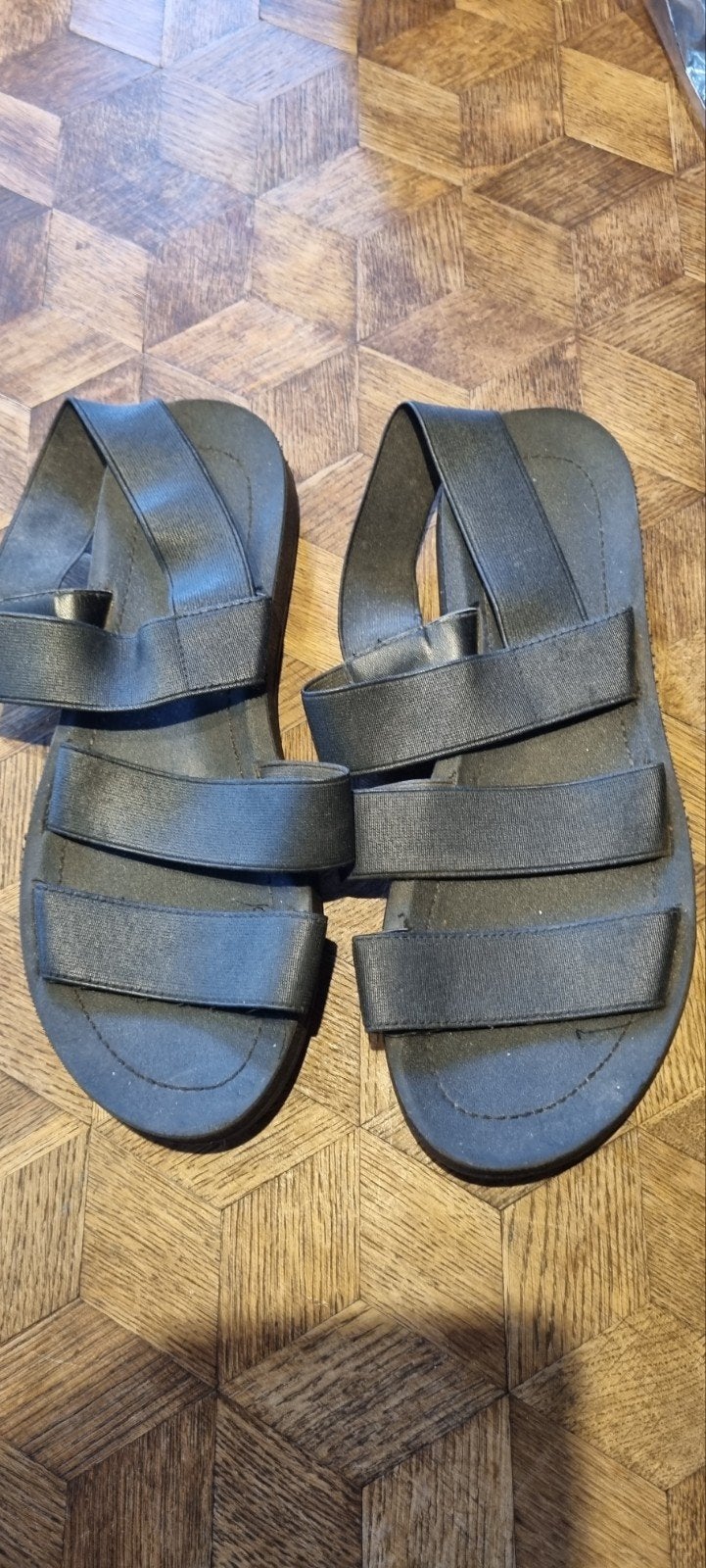 dames slipper, Zwart, Zo goed als nieuw, Ophalen, Slippers