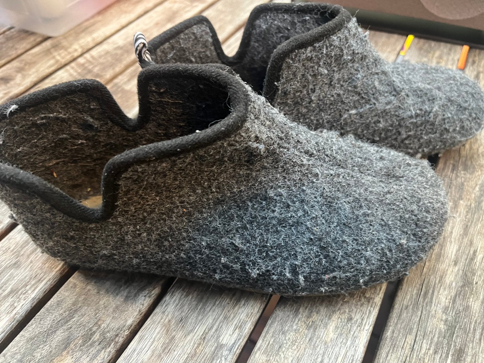 Pantoufles laine taille 35 Hummel, Enfants & Bébés, Vêtements de bébé | Chaussures & Chaussettes, Enlèvement ou Envoi, Utilisé
