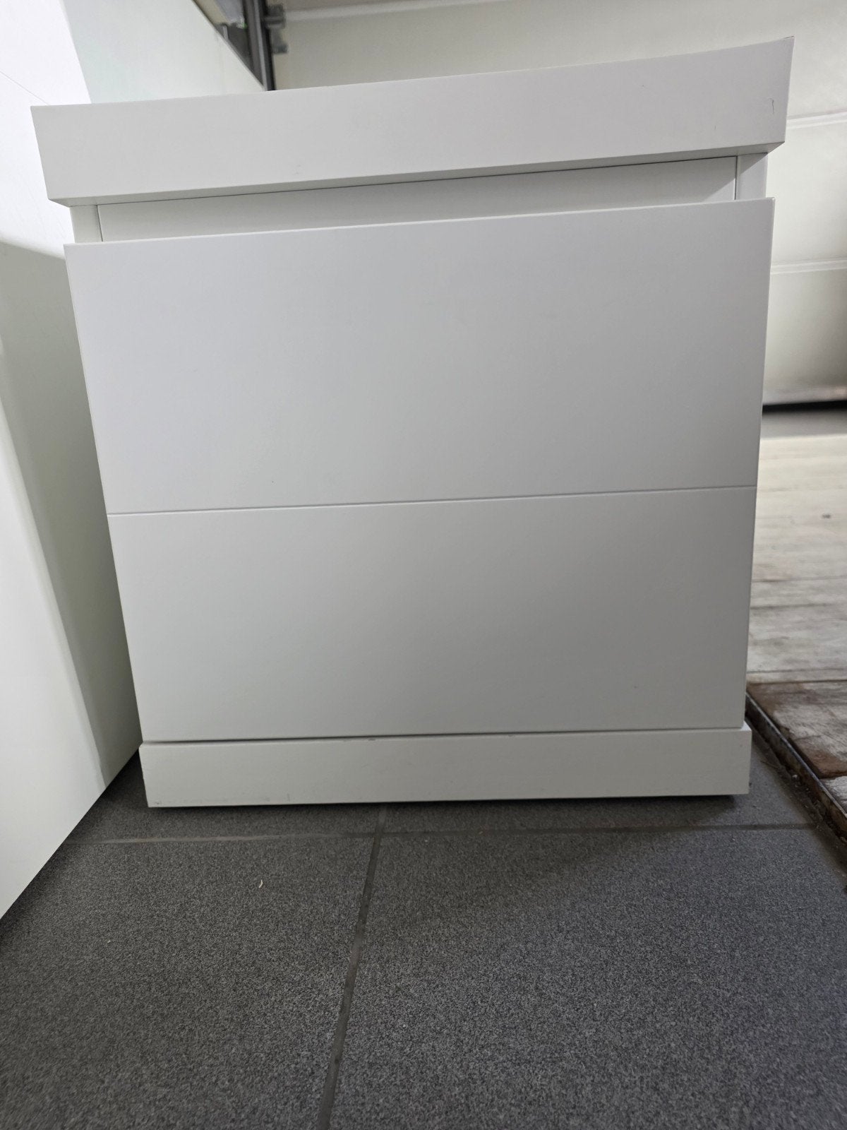 Bed 90x120 met lattenbodem, matras en nachtkastje, Kinderen en Baby's, 85 tot 100 cm, Zo goed als nieuw, 180 cm of meer, Ophalen