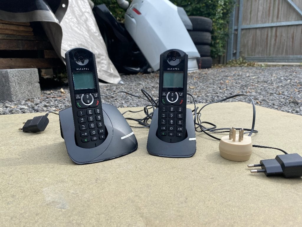 Ensemble téléphonique résidentiel sans fil, Enlèvement, Comme neuf, 2 combinés