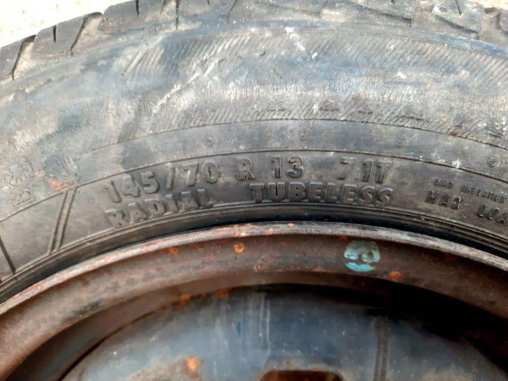1banden Daewoo metiz 145x70r13 in zeer goed staat, Ophalen of Verzenden, Daewoo