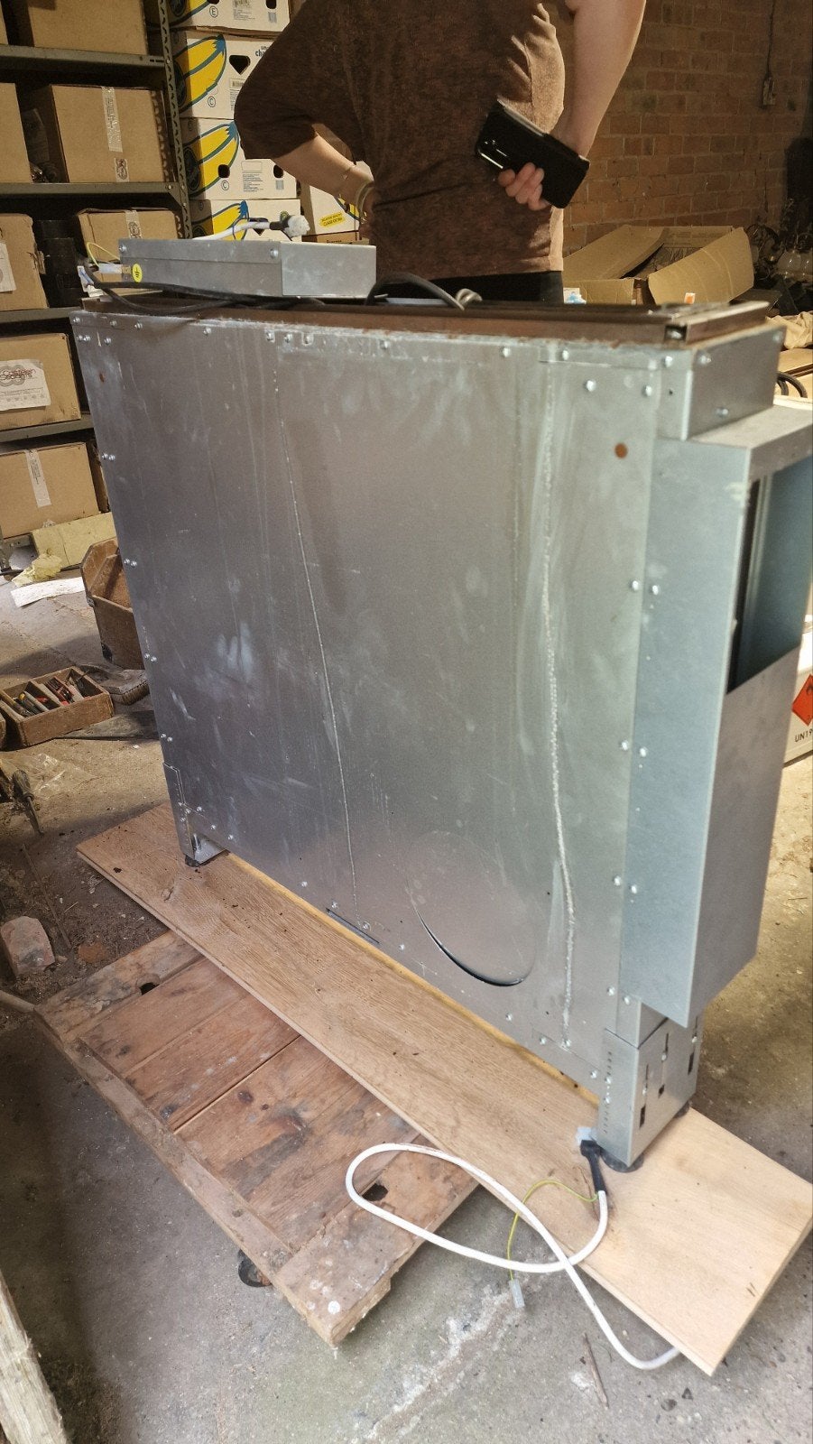 Inbouw dampkap, Ophalen, Inbouw