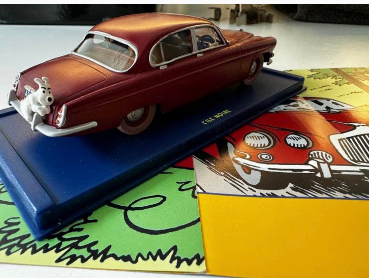 Kuifje auto 1:43 de jaguar van dr muller uit zwarte rotsen, Ophalen of Verzenden, Kuifje, Zo goed als nieuw