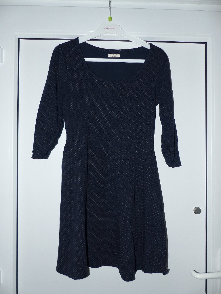 Robe bleue Lola & Liza - taille S, Vêtements | Femmes, Robes, Comme neuf, Taille 36 (S), Bleu, Longueur genou, Enlèvement ou Envoi