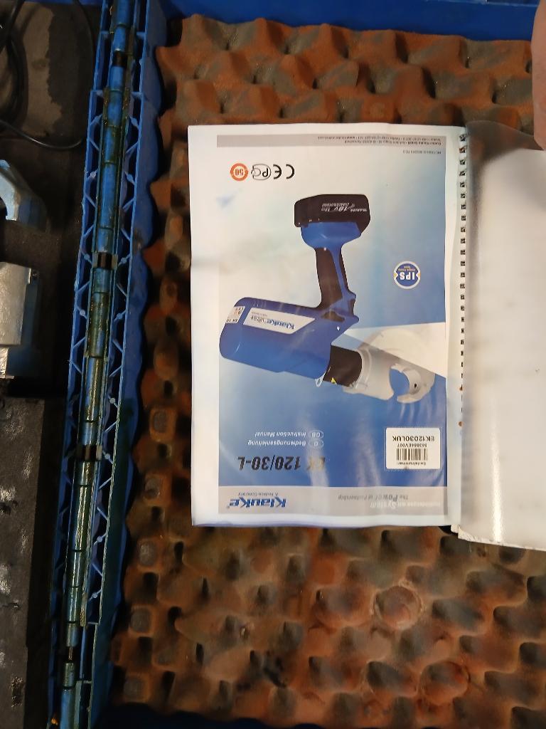 Perstang klauke EK120/30L met voltallige set CU koppen erbij, Doe-het-zelf en Bouw, Ophalen, Gebruikt