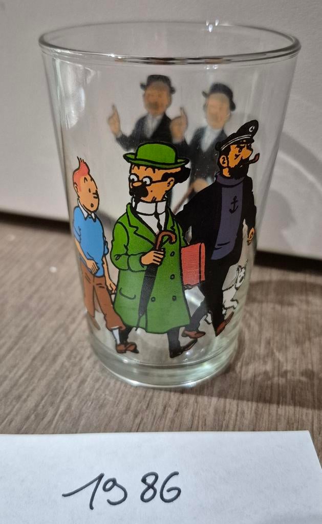 Kuifje glas, Verzamelen, Glas en Drinkglazen, Ophalen of Verzenden