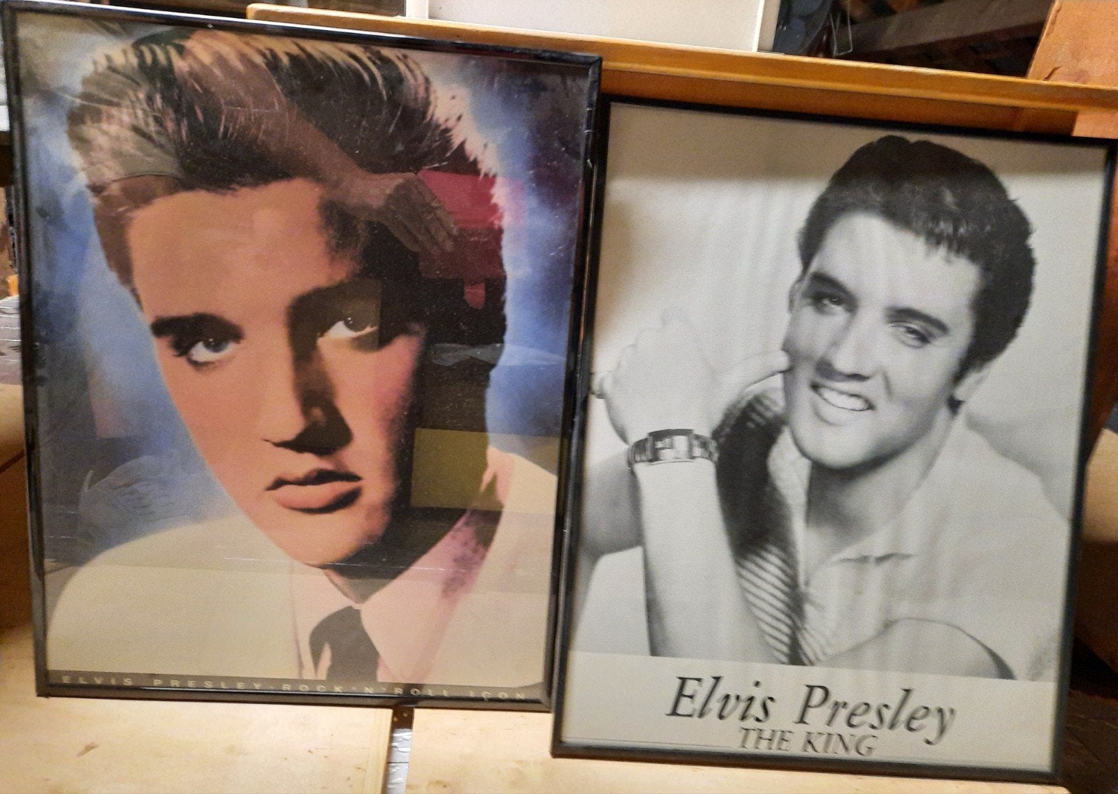 Elvis posters ingekaderd - 2 stuks, Ophalen, Gebruikt, Met lijst, A1 t/m A3