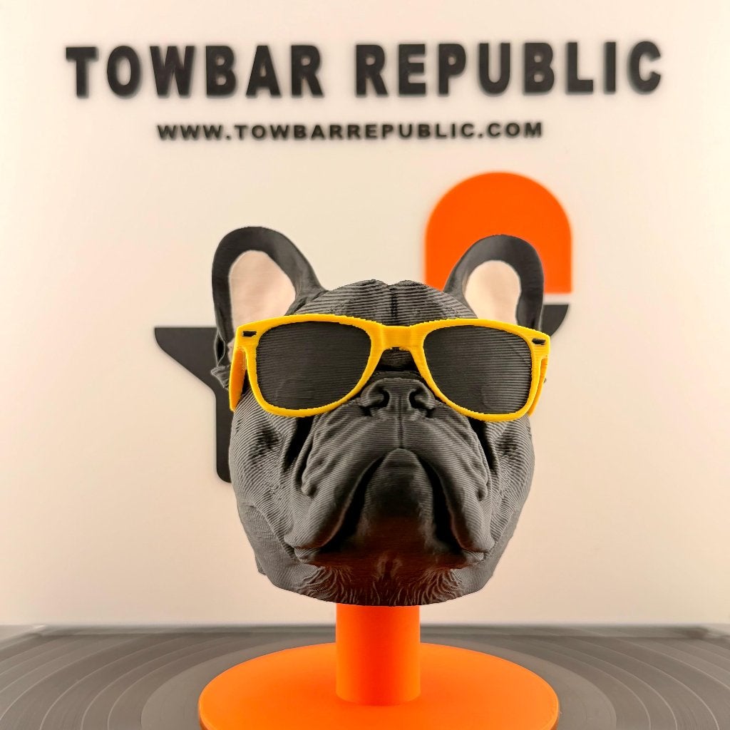 Franse Bulldog met Zonnebril Trekhaakdop 50 mm, Autos : Pièces & Accessoires, Attelages, Enlèvement ou Envoi, Neuf