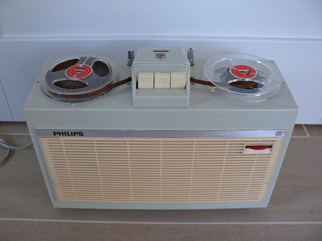 Philips EL3514 met ingebouwde buizen versterker, Audio, Tv en Foto, Ophalen of Verzenden, Bandrecorder, Met stofkap