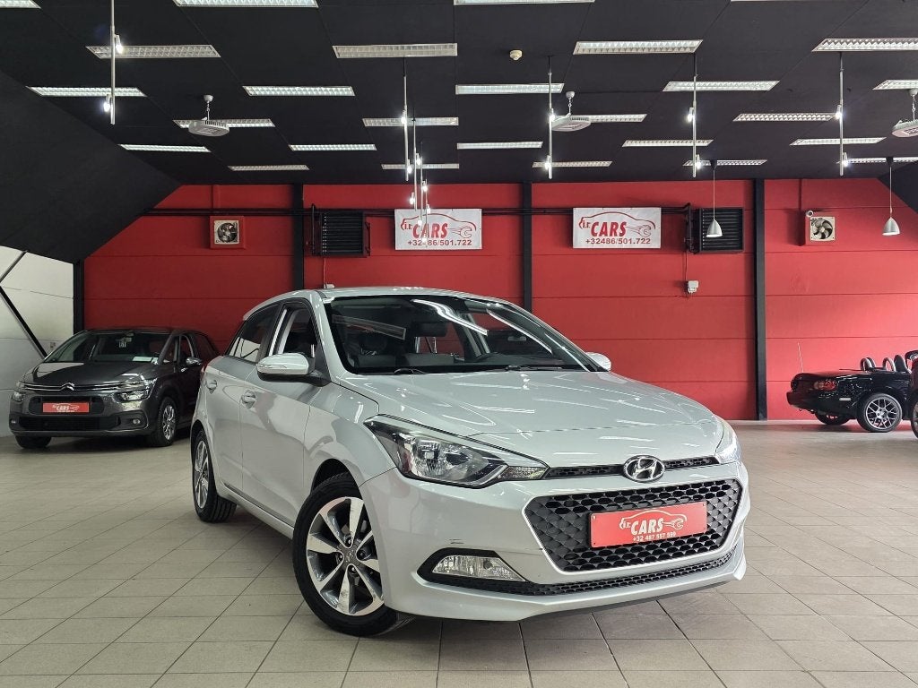 i20 1.2i Intro Edition**AIRCO**110000KM'S**1.EIG.**, Auto's, Hyundai, Voorwielaandrijving, Stof, 4 cilinders, Bedrijf