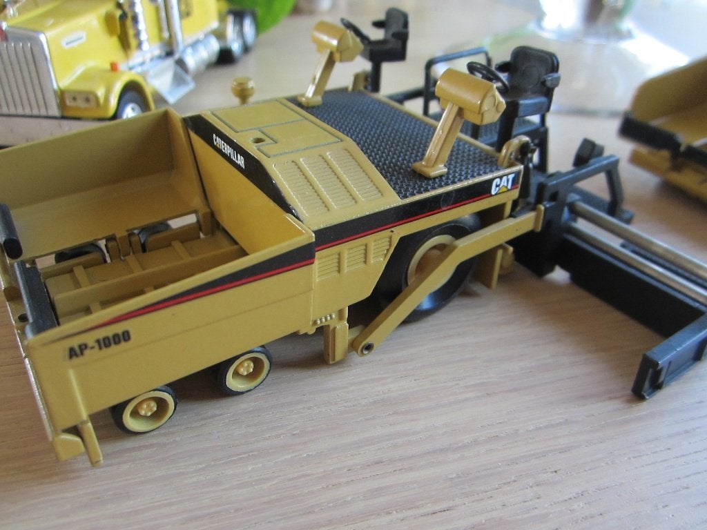 CAT  AP 1000, Ophalen of Verzenden, Zo goed als nieuw
