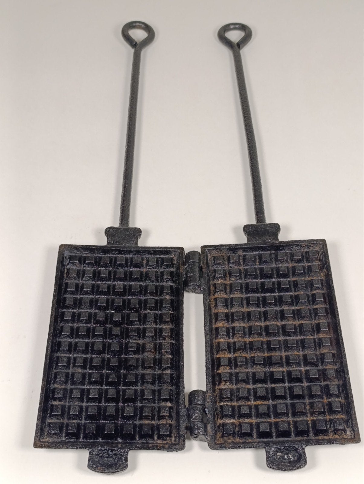 Antiek Gietijzeren Wafelijzer - 51 cm, Ophalen of Verzenden