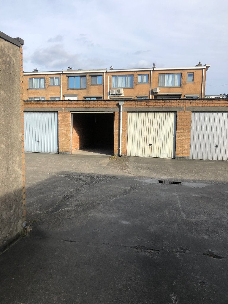 TE KOOP garage