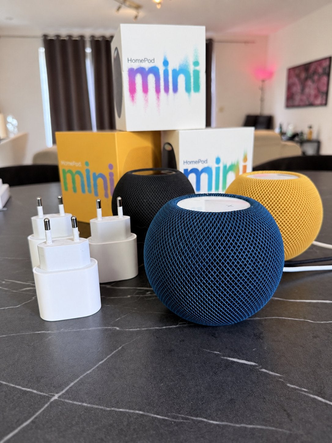Set van 3 HomePod mini zwart, blauw en geel - complete dozen, Ophalen, Zo goed als nieuw