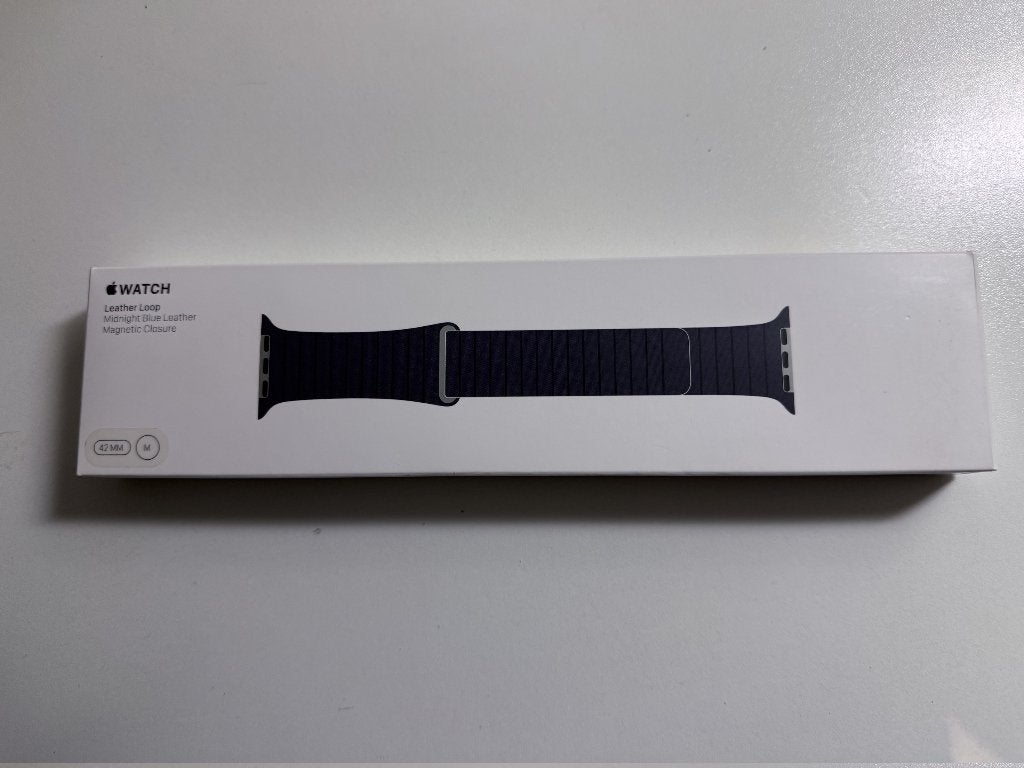 Apple Watch Leather Loop bandjes, Ophalen of Verzenden, Zo goed als nieuw, Bandje, Apple