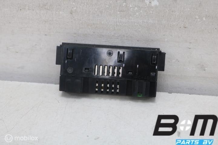 USB aansluiting dubbel VW ID5 Pro 5NA035736, Auto diversen, Gebruikt