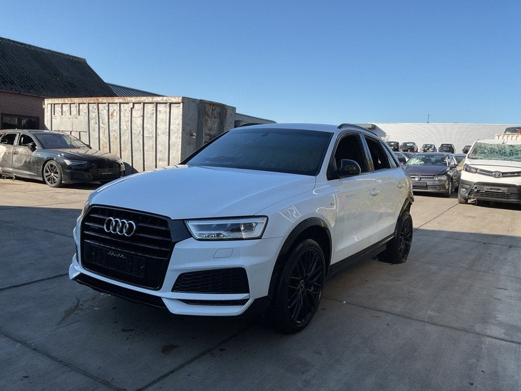 SPATBORD LINKS VOOR Audi Q3 (8UB / 8UG) (|8U0821105|), Dhr. J. Ham, Gebruikt, Administratie@autoham.nl, Voor