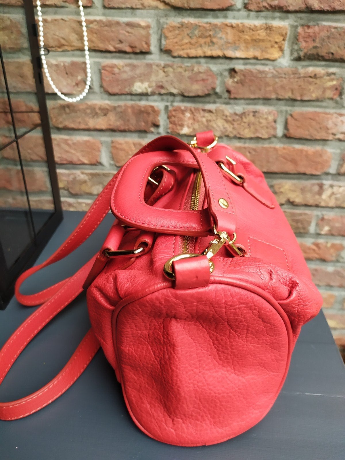 Zomers handtasje in rood leder ZARA, Handtassen en Accessoires, Tassen | Damestassen, Ophalen of Verzenden, Rood